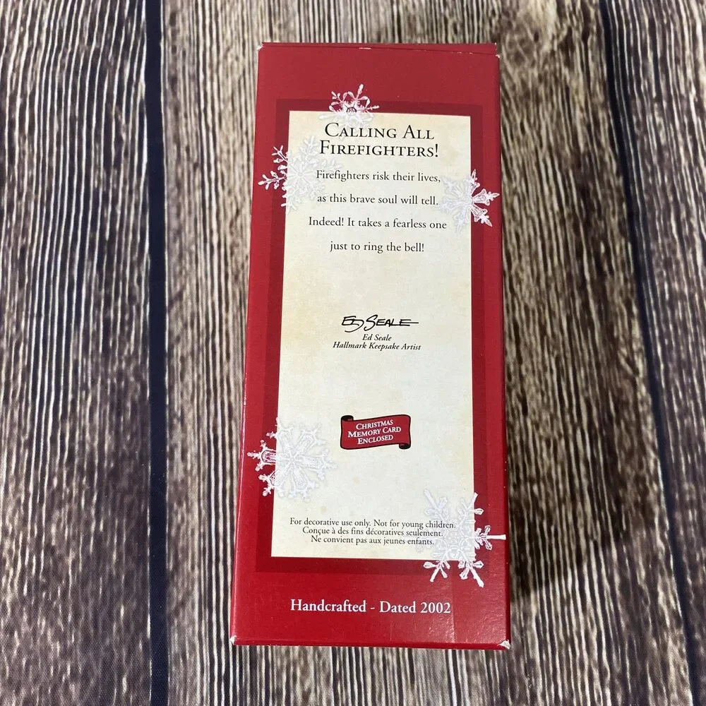 2002 Hallmark Keepsake 'Calling All Firefighters' Holiday Ornament New